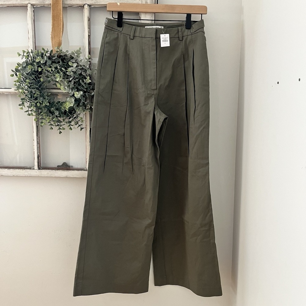 NWT Abercrombie‎ & Fitch Wide Leg Pleated Trouser Side Buckle Pant Green Size 27